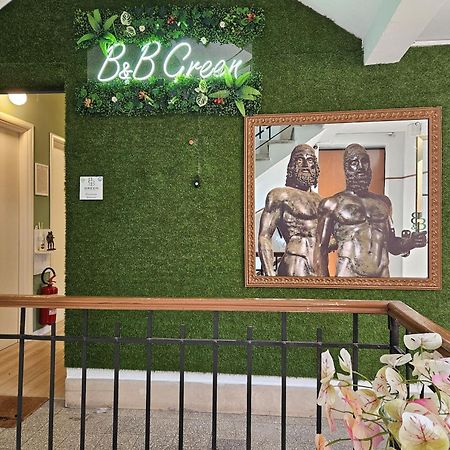 ريجّو دي كالابريا B&B Green Stazione Centrale E Centro المظهر الخارجي الصورة