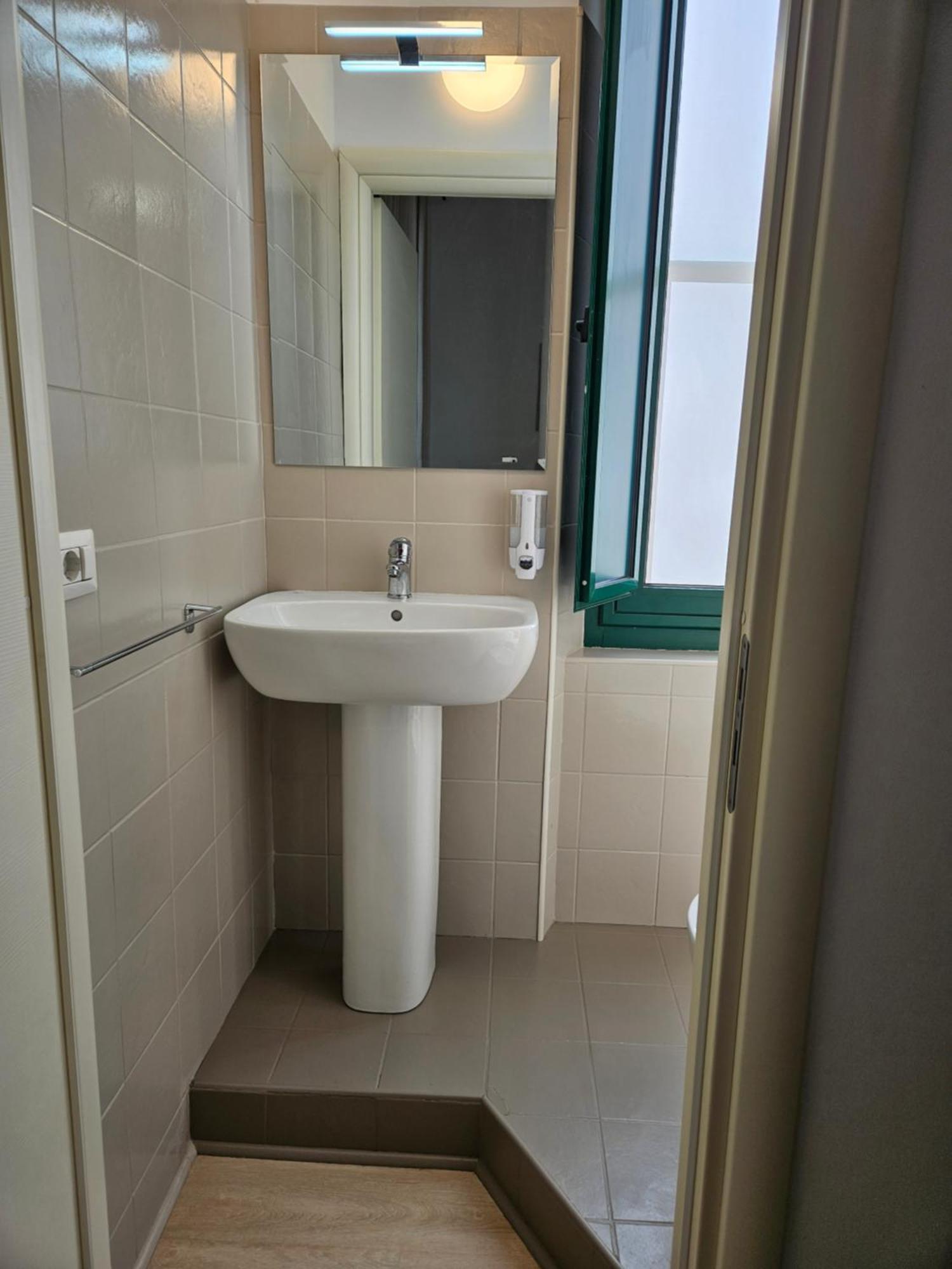 ريجّو دي كالابريا B&B Green Stazione Centrale E Centro المظهر الخارجي الصورة