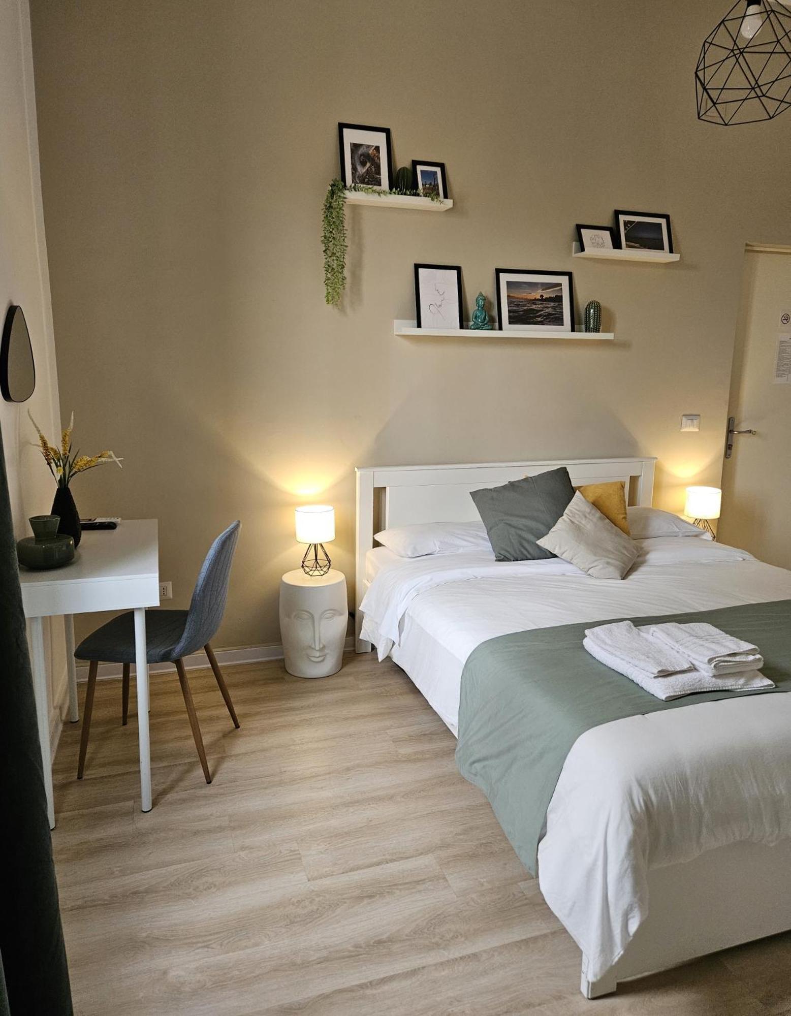 ريجّو دي كالابريا B&B Green Stazione Centrale E Centro المظهر الخارجي الصورة