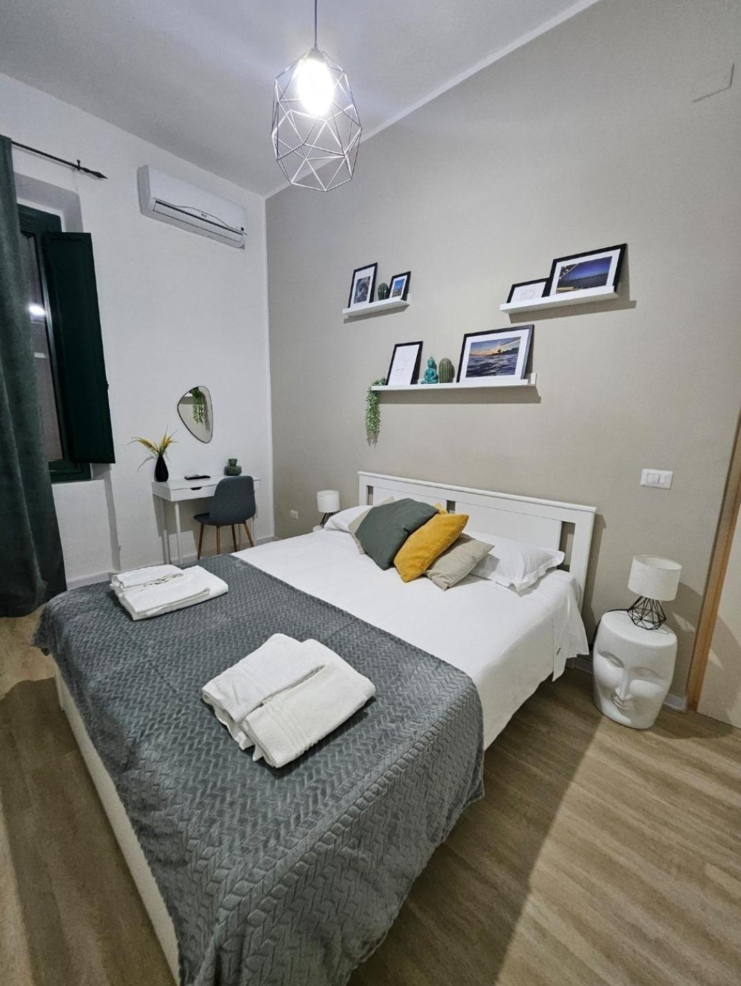 ريجّو دي كالابريا B&B Green Stazione Centrale E Centro المظهر الخارجي الصورة